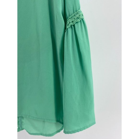 Entro  Women's Long Sleeve Mint Green Boho Crochet Back Shirt Top Blouse Medium - Picture 3 of 10